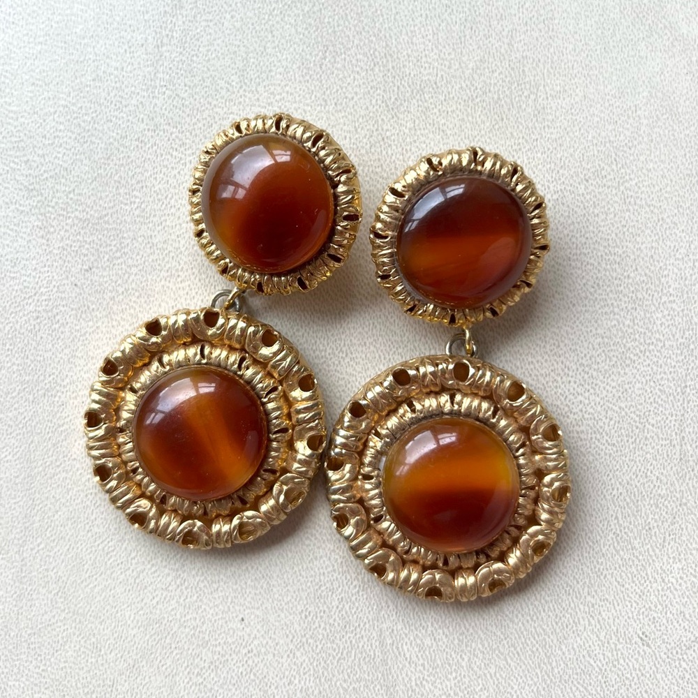 Vintage Sharra Pagano Clip On Earrings